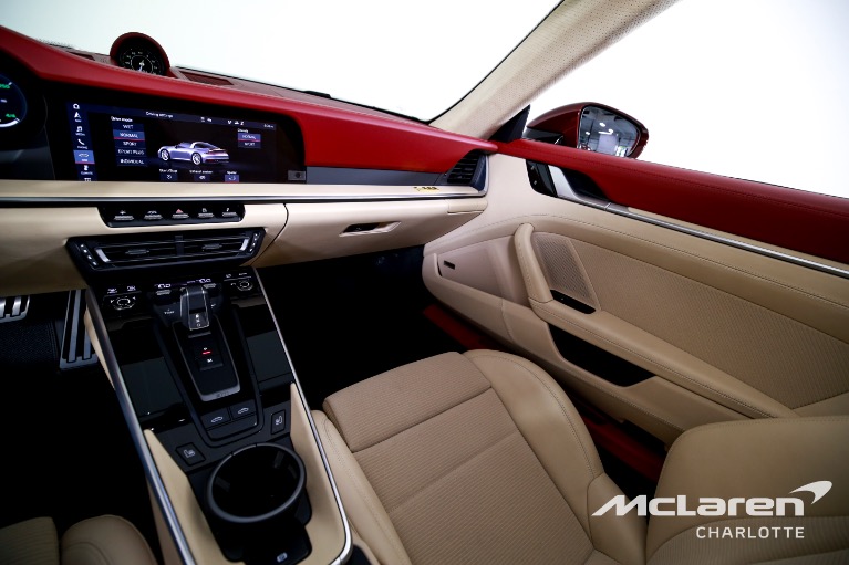 Used-2021-Porsche-911-Targa-4S-Heritage-Design-Edition