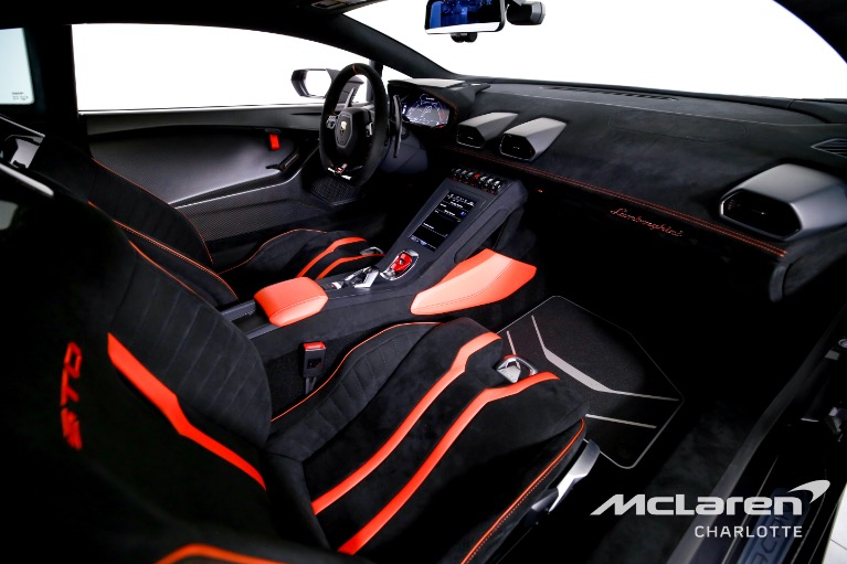 Used-2022-Lamborghini-Huracan-STO