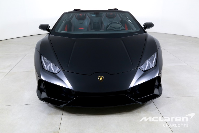 Used-2023-Lamborghini-Huracan-EVO-Spyder