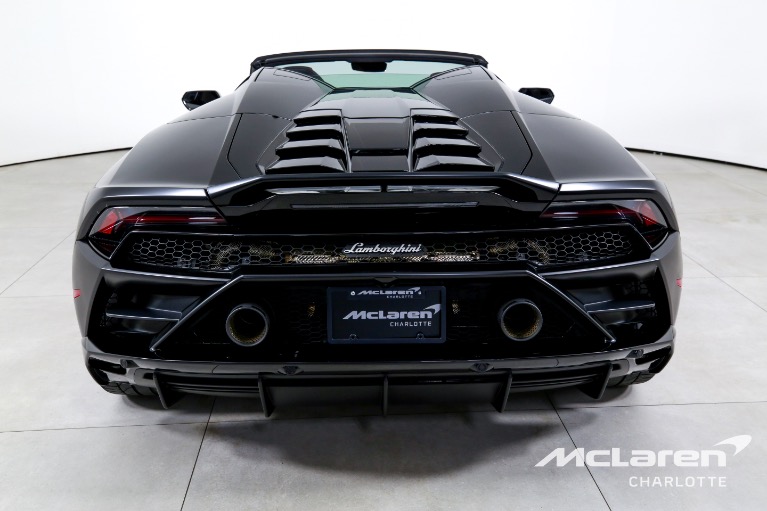 Used-2023-Lamborghini-Huracan-EVO-Spyder