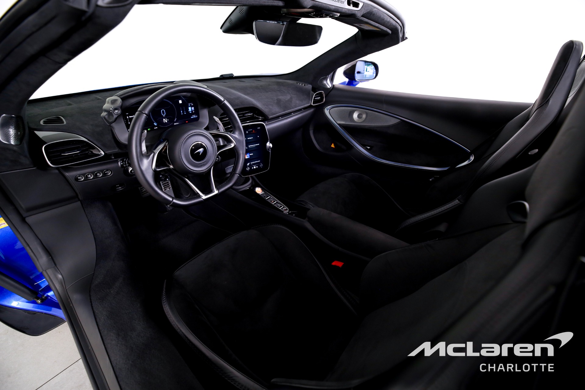Used 2025 McLaren Artura Spider  | Charlotte, NC