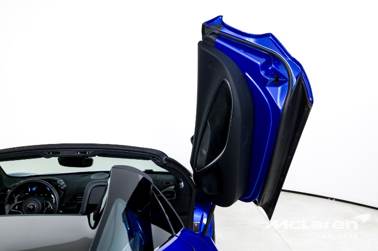 Used-2025-McLaren-Artura-Spider