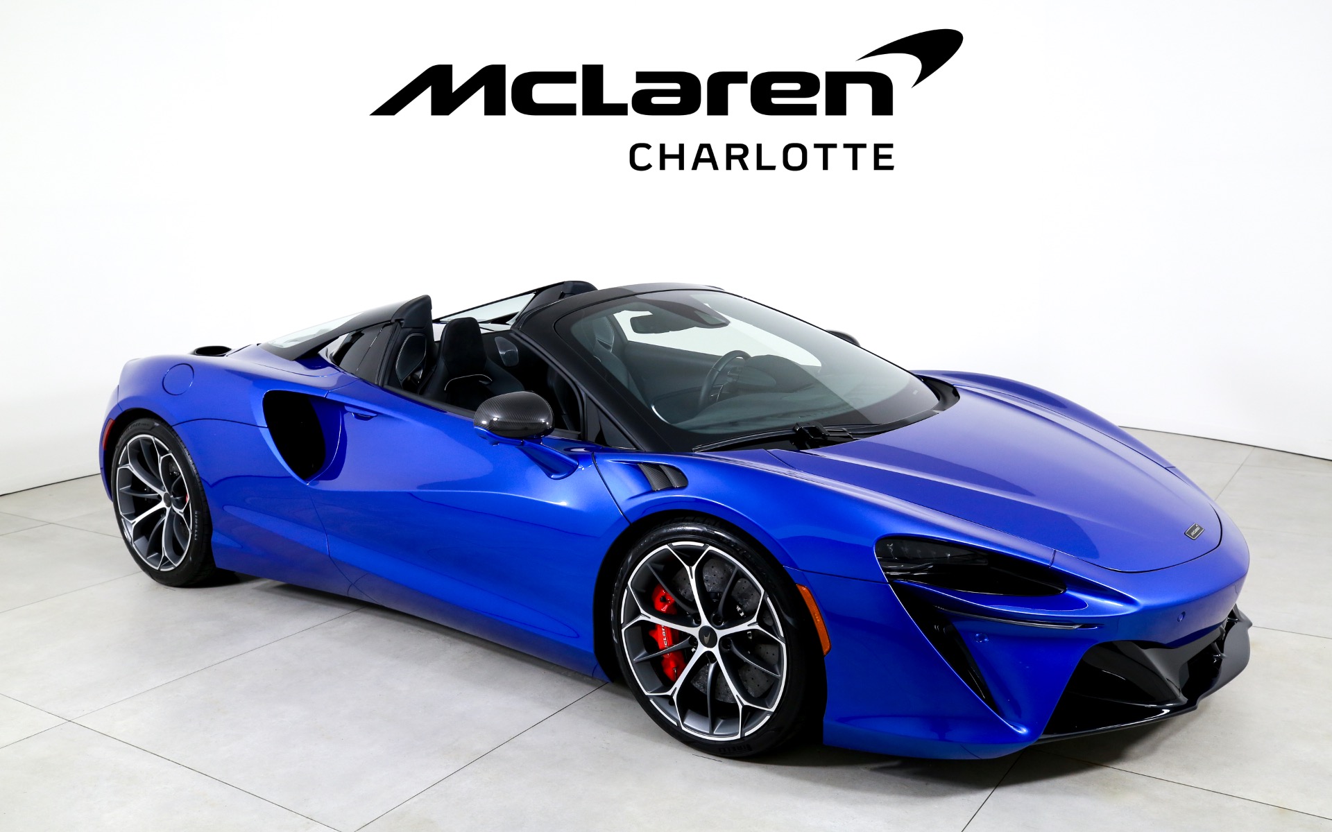 Used 2025 McLaren Artura Spider  | Charlotte, NC