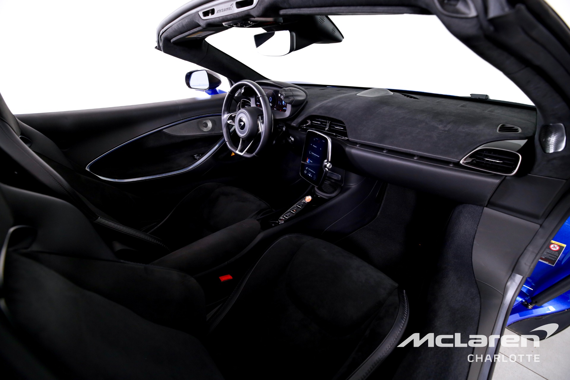 Used 2025 McLaren Artura Spider  | Charlotte, NC