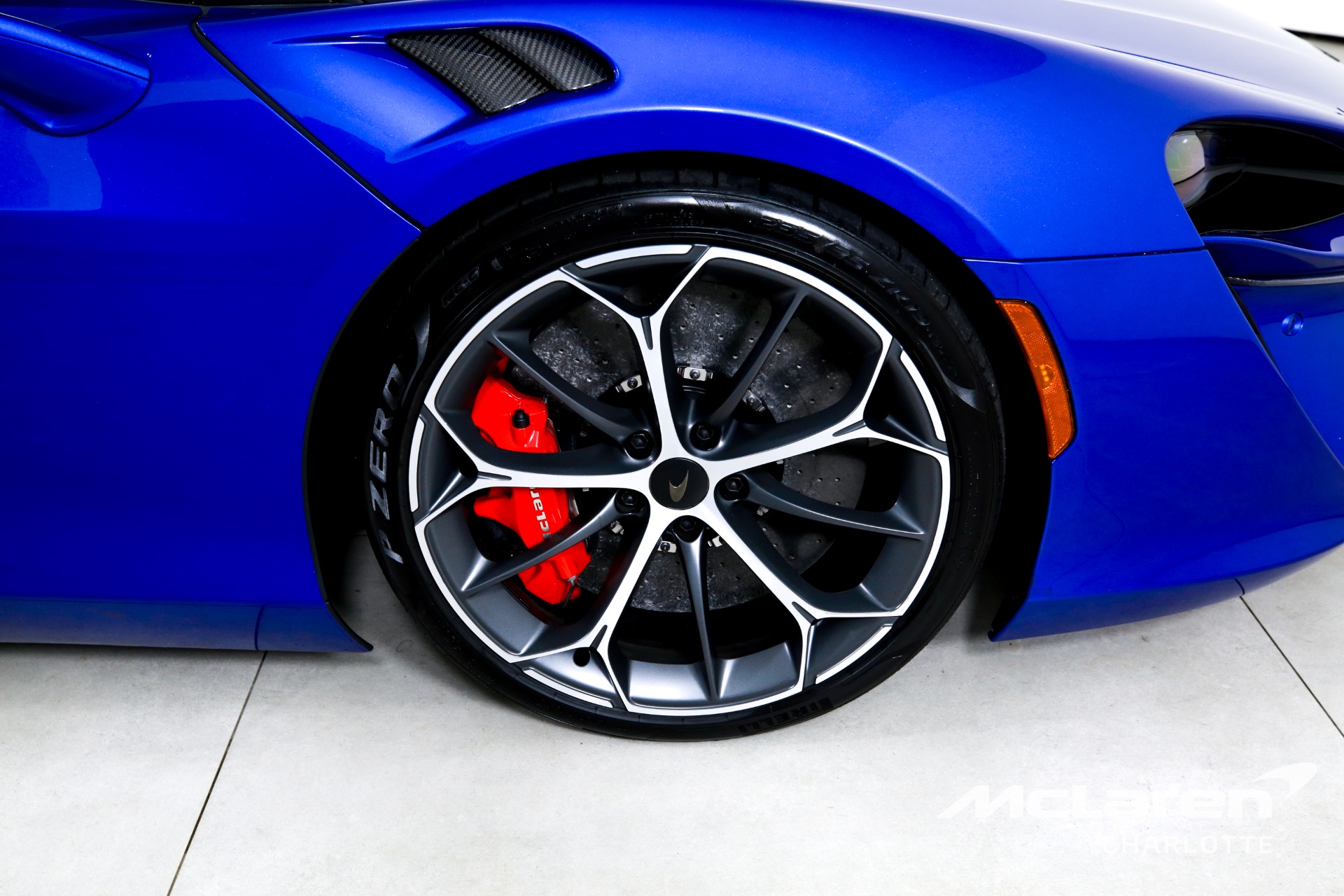 Used 2025 McLaren Artura Spider  | Charlotte, NC