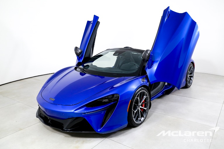 Used-2025-McLaren-Artura-Spider