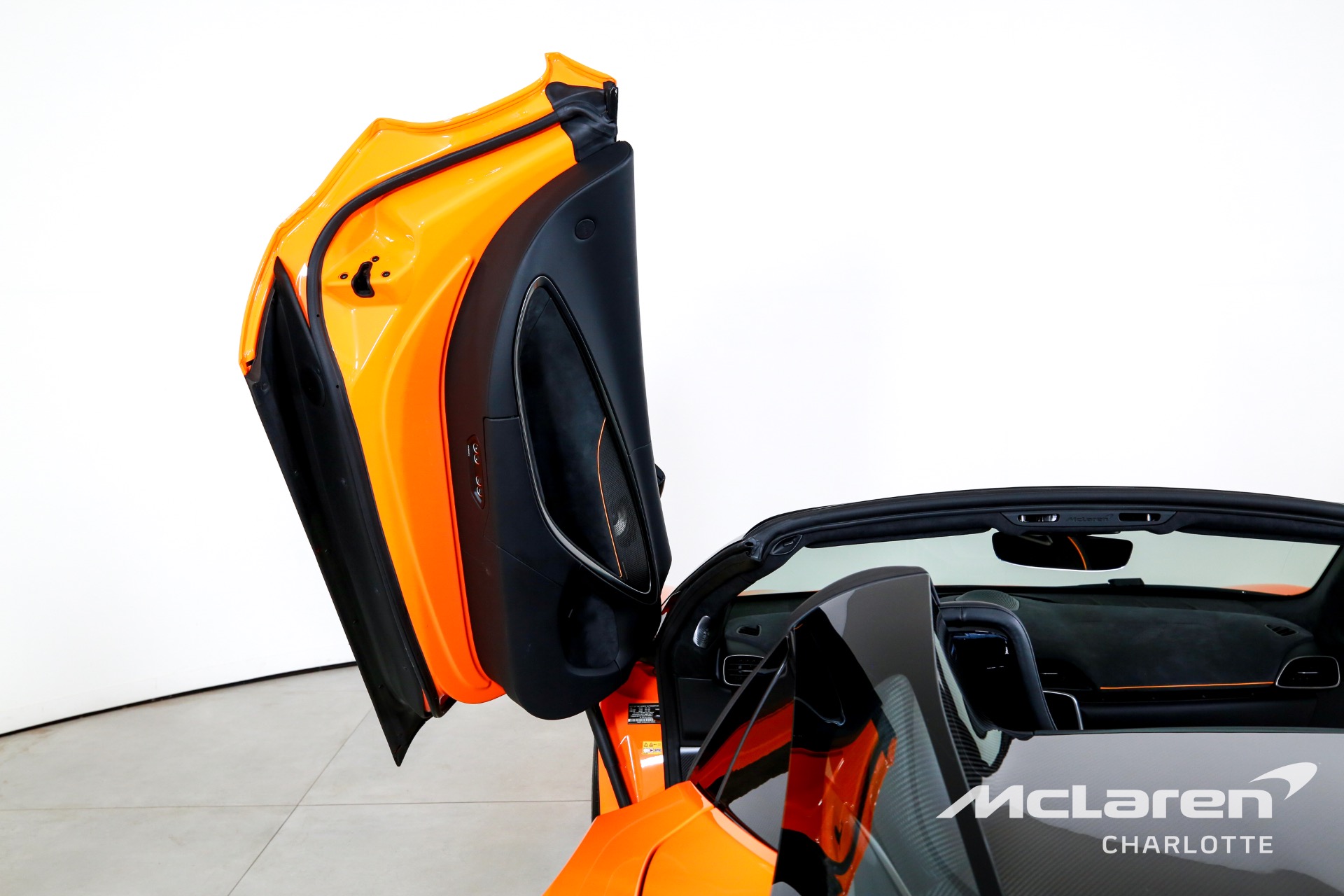 Used 2025 McLaren Artura Spider | Charlotte, NC