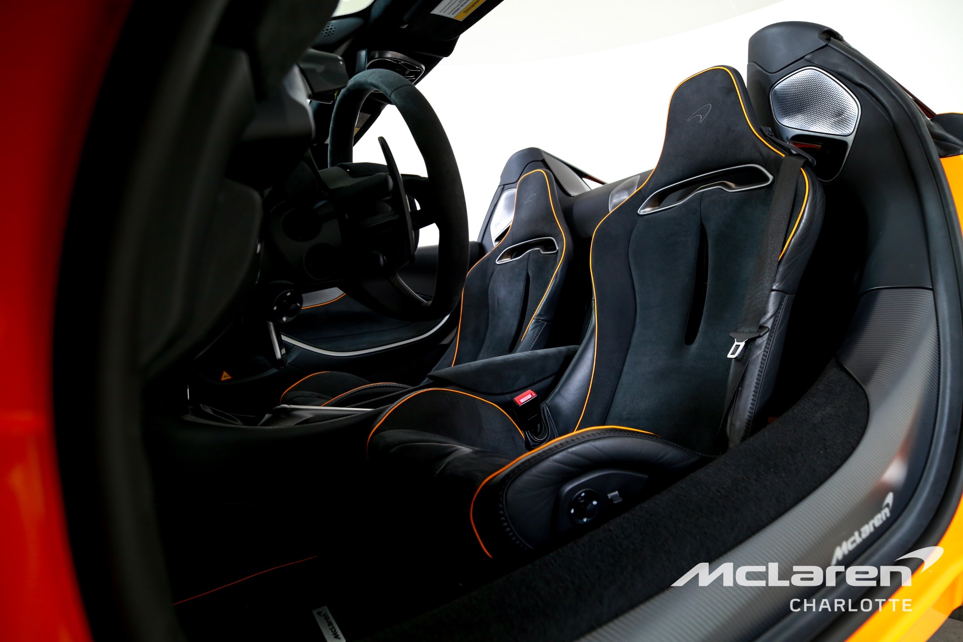 Used 2025 McLaren Artura Spider | Charlotte, NC