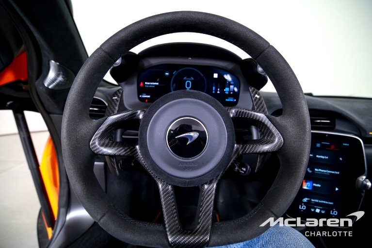 Used-2025-McLaren-Artura-Spider