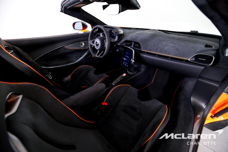 Used-2025-McLaren-Artura-Spider