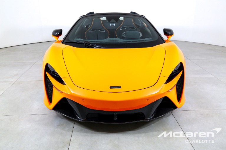 Used-2025-McLaren-Artura-Spider