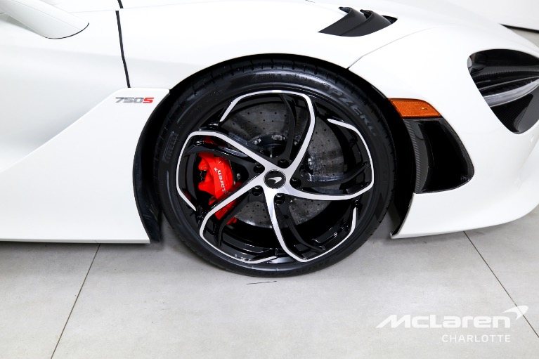 Used-2024-McLaren-750S-Spider