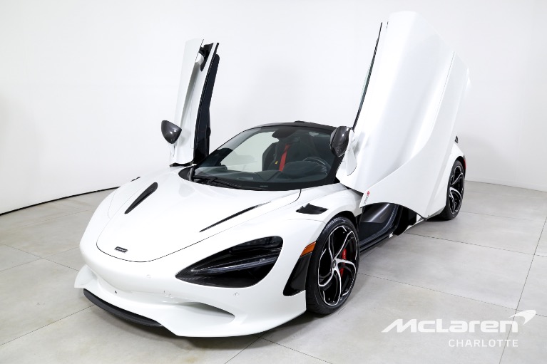 Used-2024-McLaren-750S-Spider