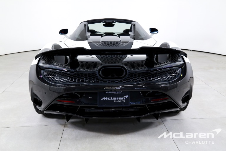 Used-2024-McLaren-750S-Spider