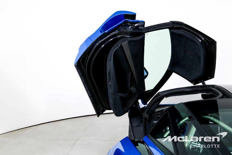 Used-2024-McLaren-750S
