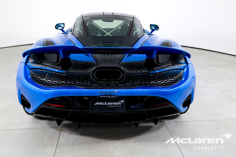 Used-2024-McLaren-750S