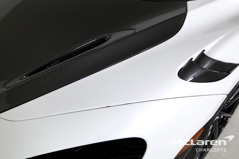 Used-2022-McLaren-765LT-Spider