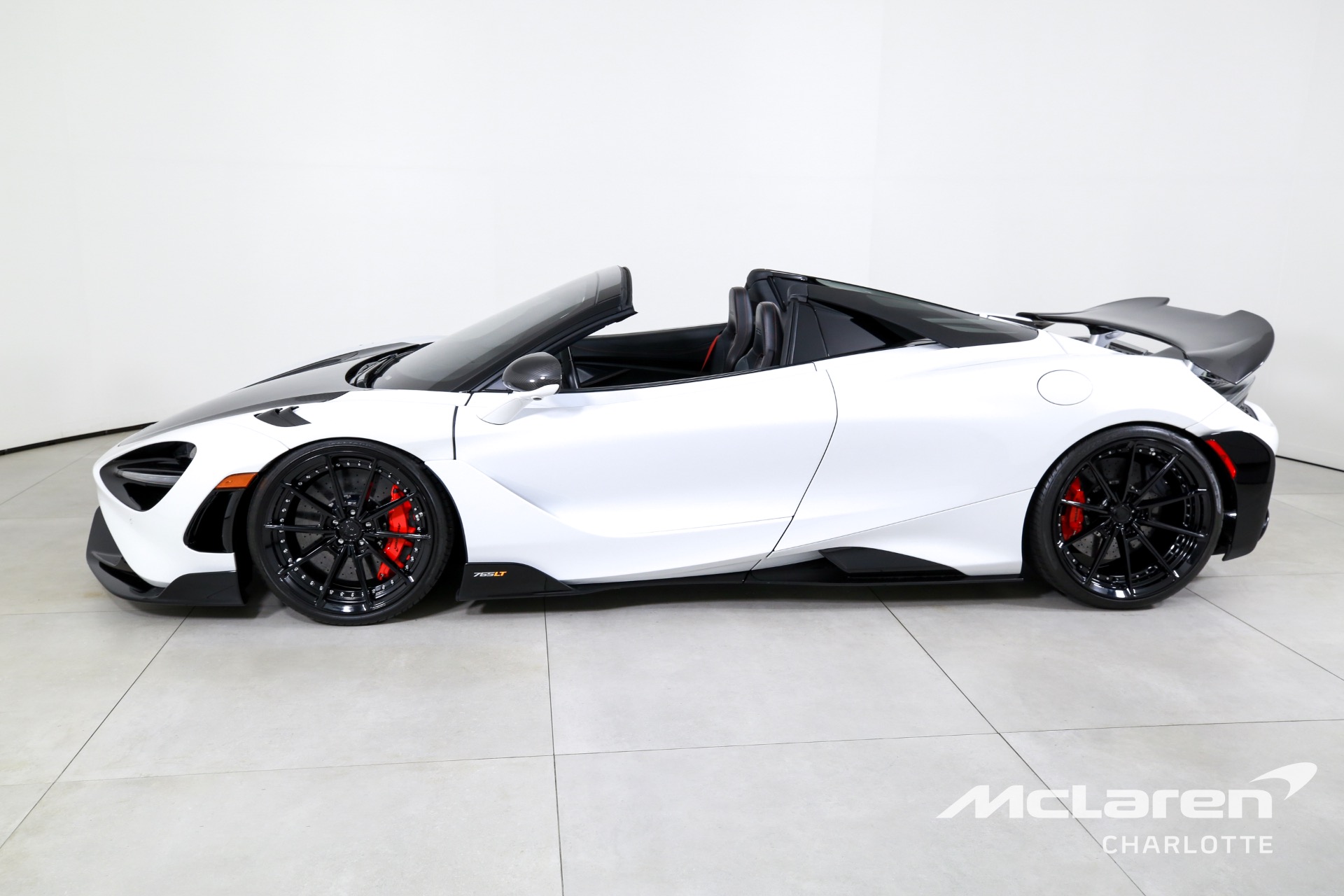 Used 2022 McLaren 765LT Spider | Charlotte, NC
