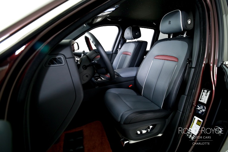 Used-2025-Rolls-Royce-Cullinan