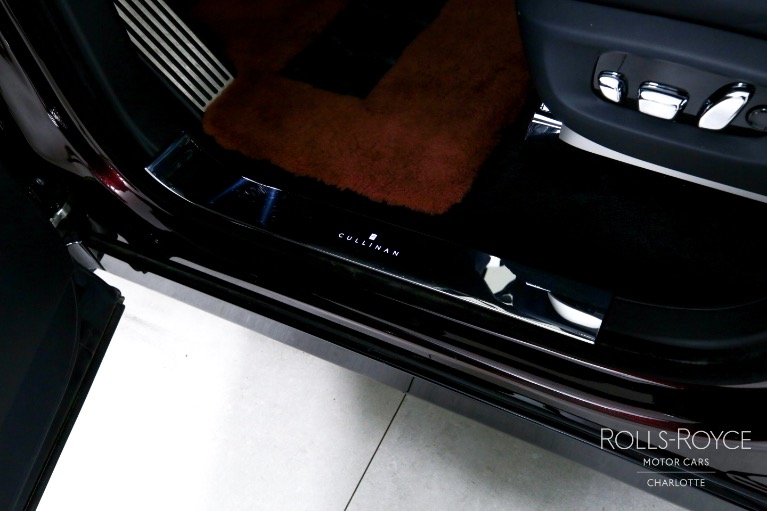 Used-2025-Rolls-Royce-Cullinan