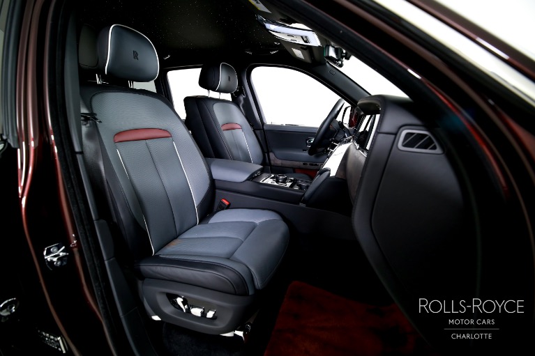Used-2025-Rolls-Royce-Cullinan
