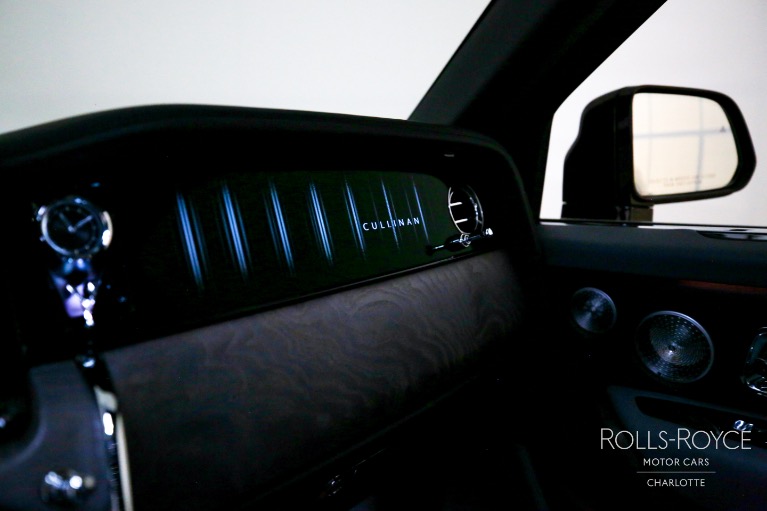 Used-2025-Rolls-Royce-Cullinan