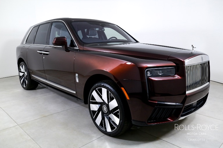 Used-2025-Rolls-Royce-Cullinan