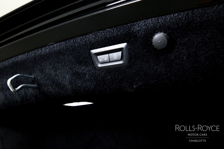 Used-2024-Rolls-Royce-Spectre