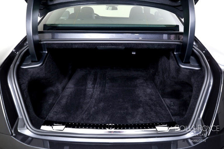 Used-2025-Rolls-Royce-Spectre