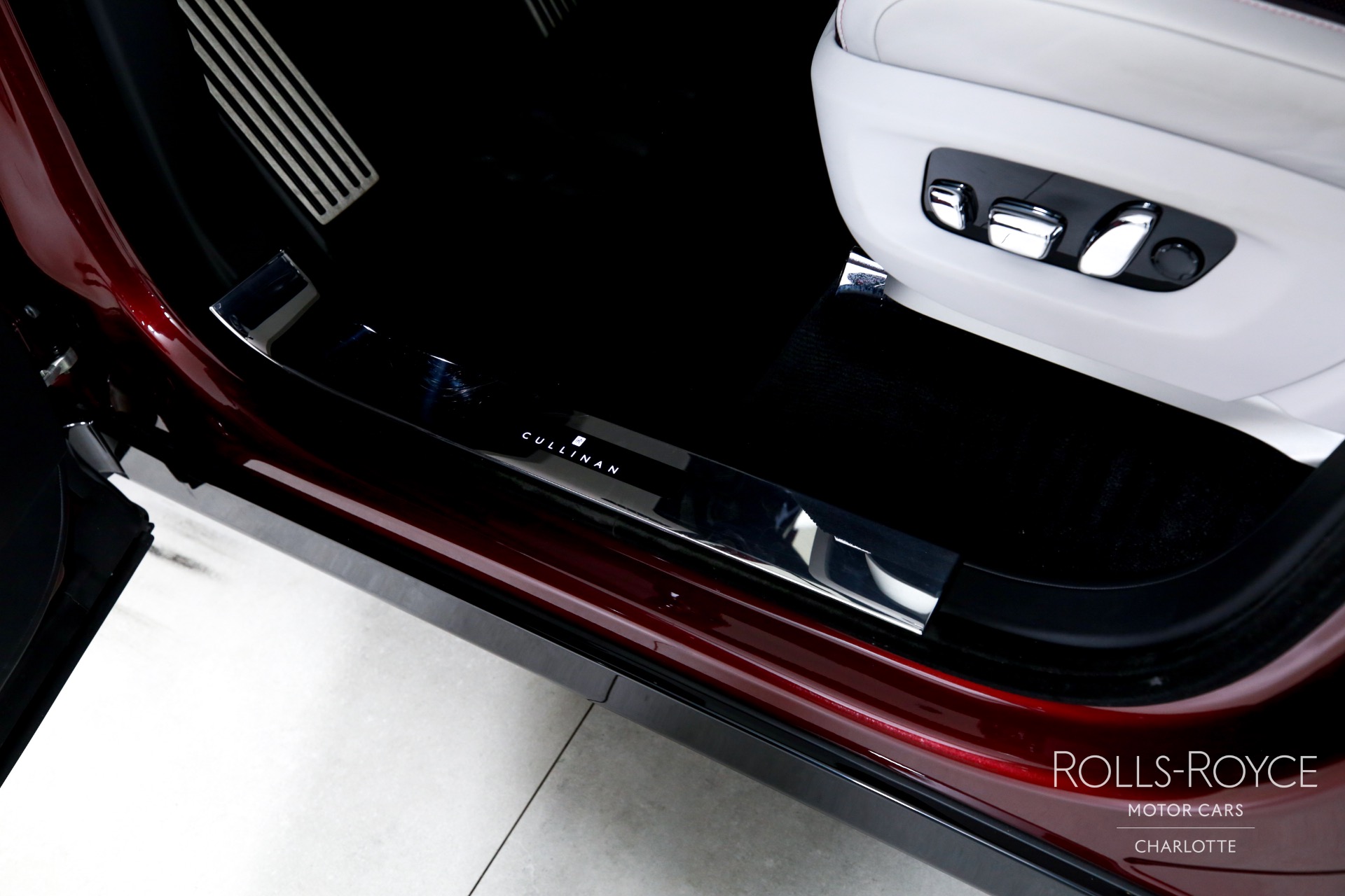 Used 2025 Rolls-Royce Cullinan | Charlotte, NC