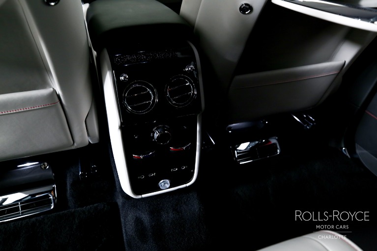 Used-2025-Rolls-Royce-Cullinan