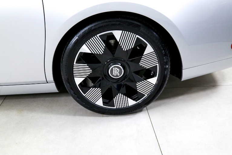 Used-2020-Rolls-Royce-Phantom
