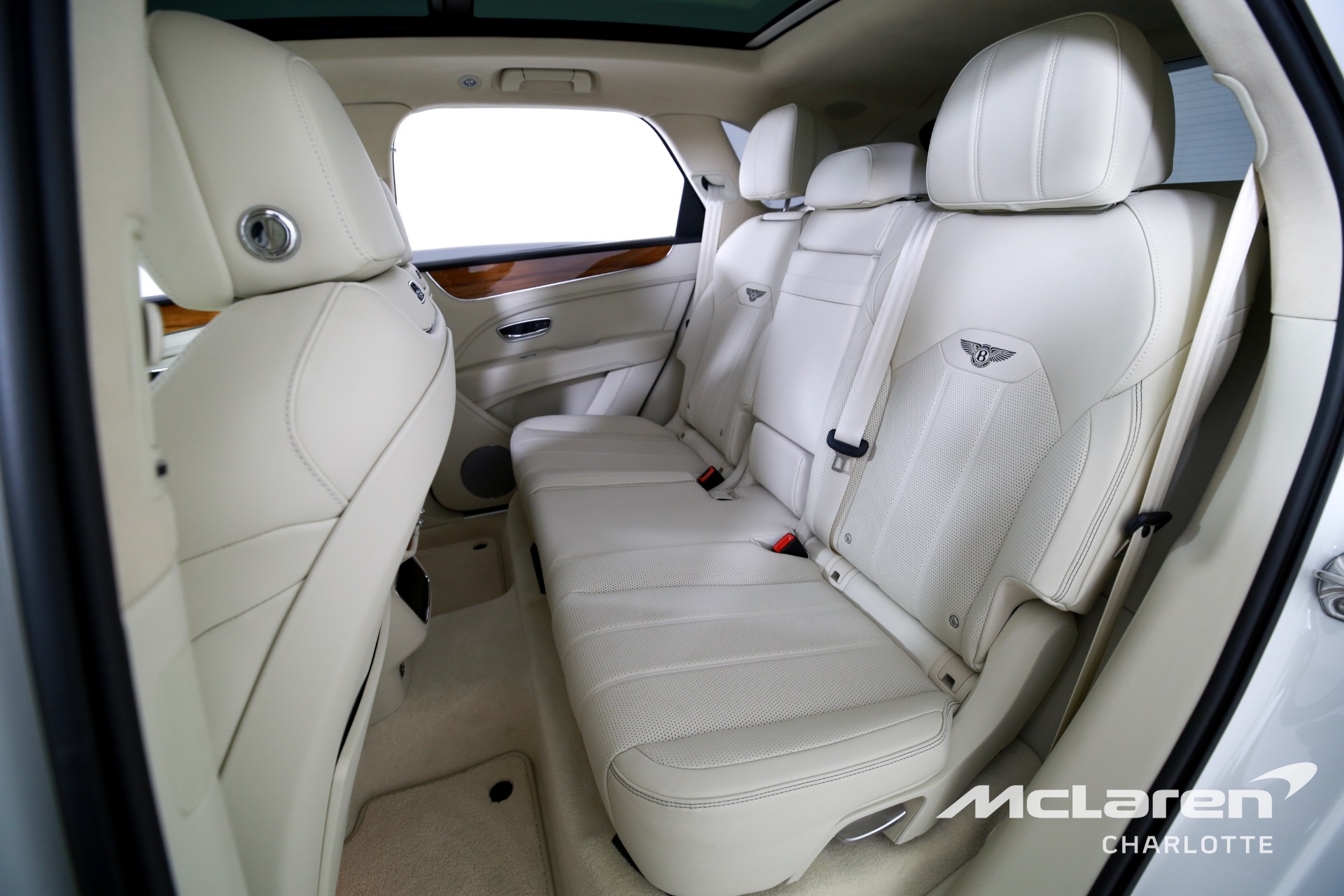 Used 2023 Bentley Bentayga Hybrid | Charlotte, NC