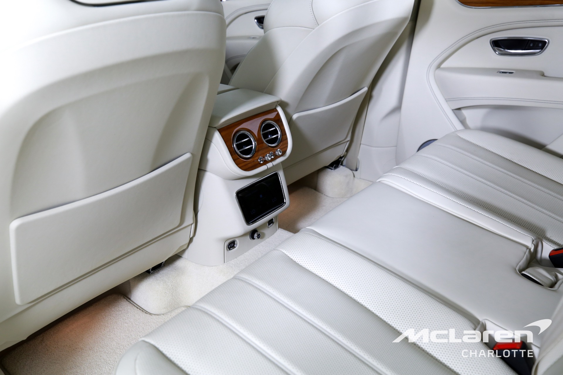 Used 2023 Bentley Bentayga Hybrid | Charlotte, NC