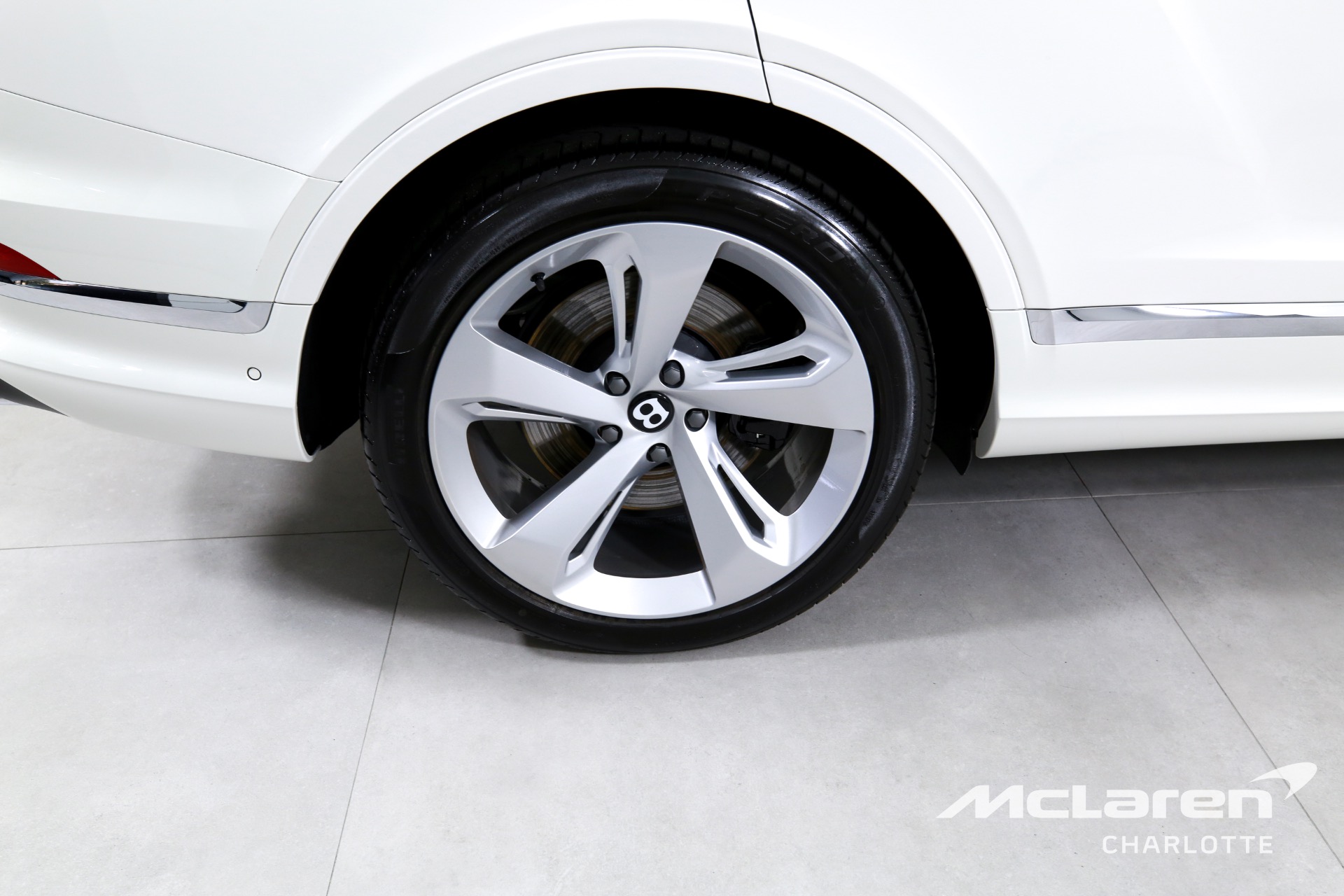 Used 2023 Bentley Bentayga Hybrid | Charlotte, NC