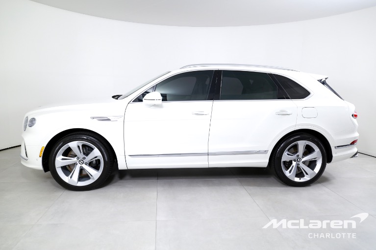 Used-2023-Bentley-Bentayga-Hybrid