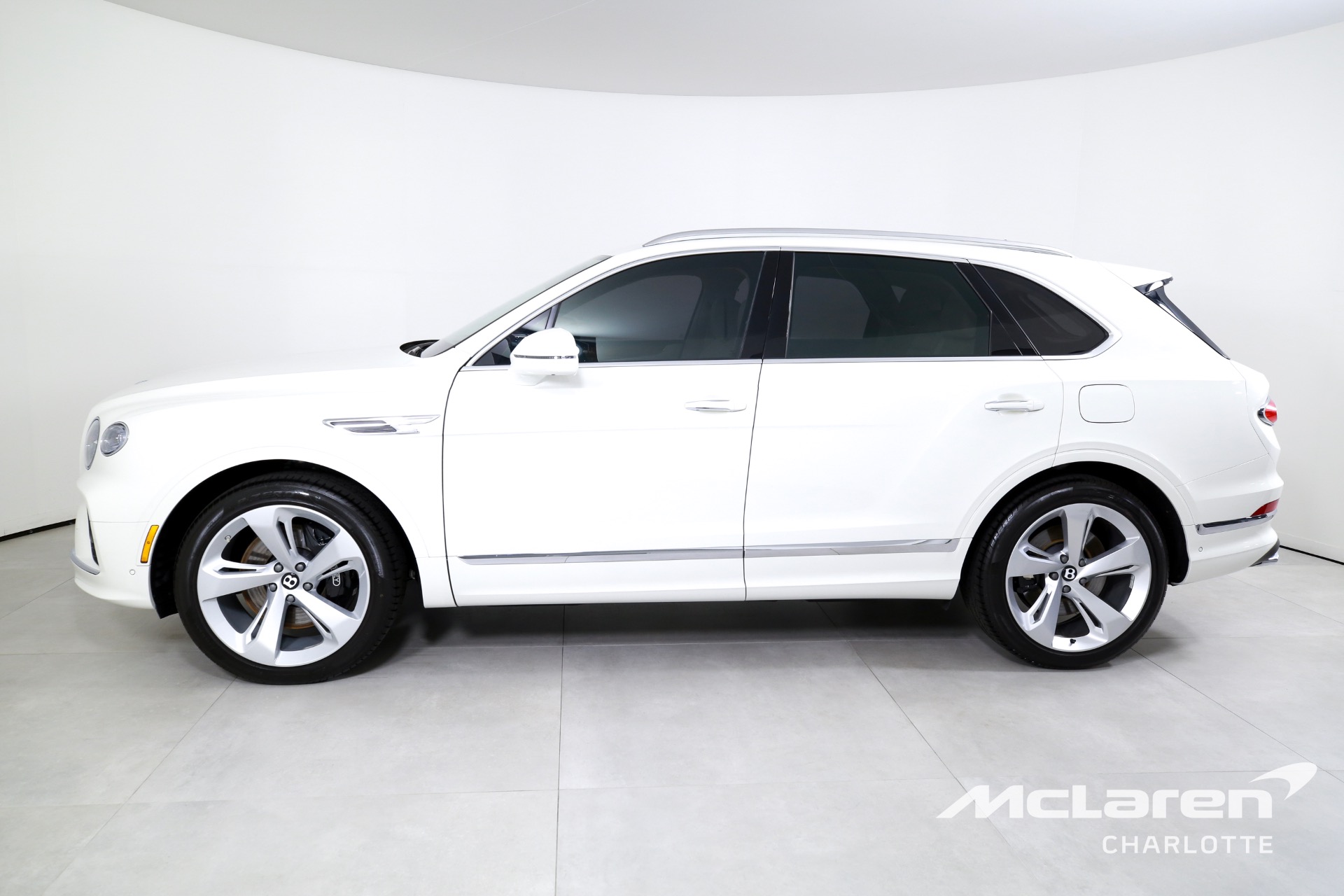 Used 2023 Bentley Bentayga Hybrid | Charlotte, NC