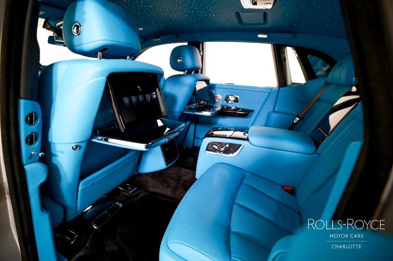 New-2025-Rolls-Royce-Phantom