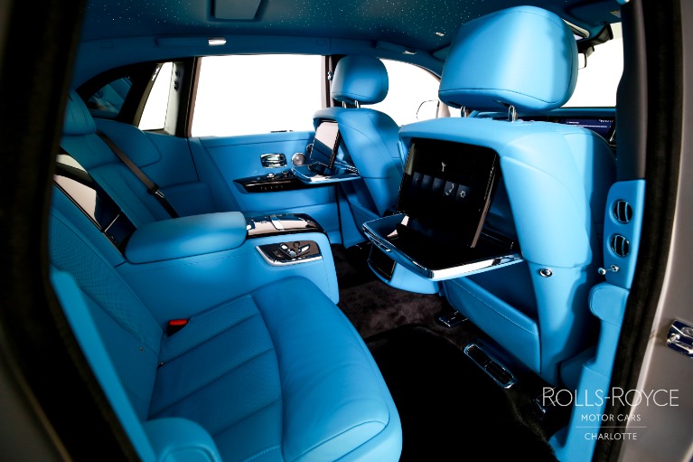 New-2025-Rolls-Royce-Phantom