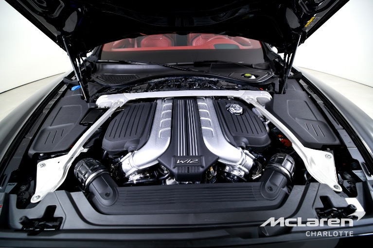 Used-2023-Bentley-Flying-Spur-Speed