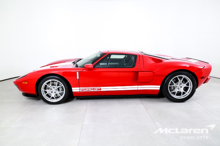 Used-2005-Ford-GT