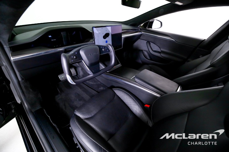 Used-2021-Tesla-Model-S-Plaid