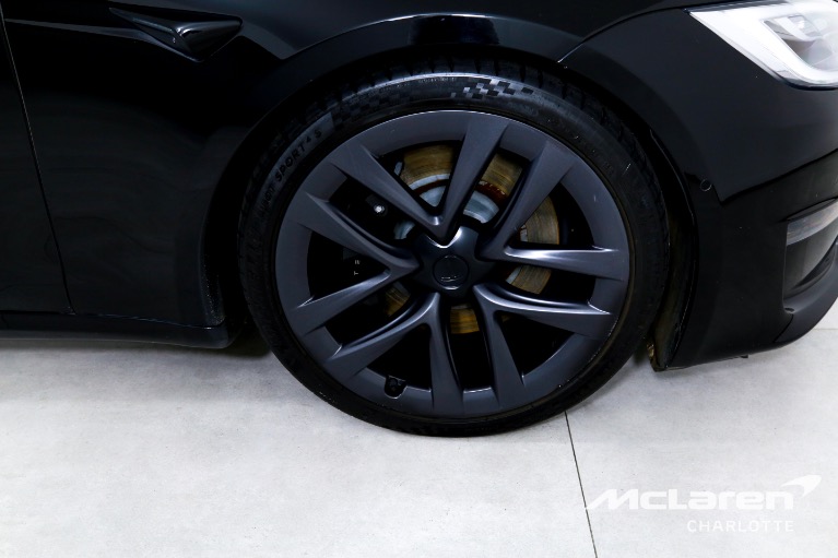 Used-2021-Tesla-Model-S-Plaid
