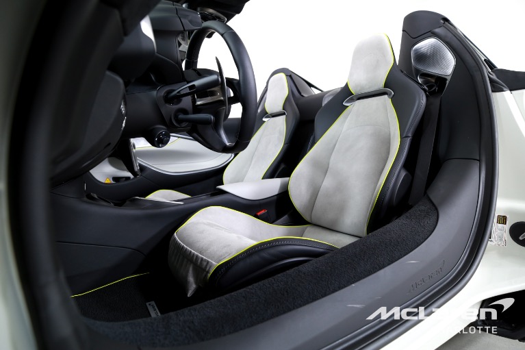 Used-2025-McLaren-Artura-Spider
