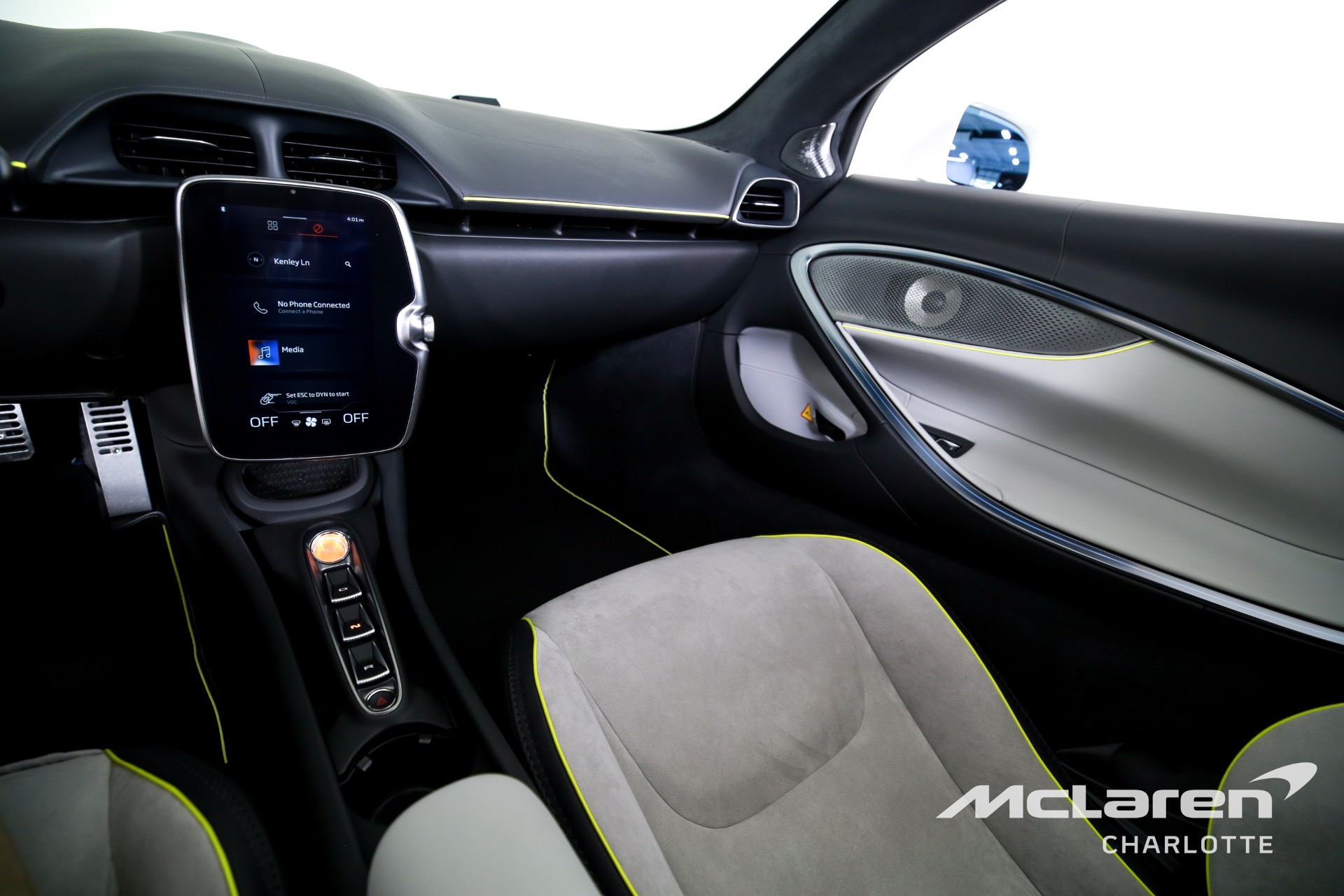 Used 2025 McLaren Artura Spider  | Charlotte, NC