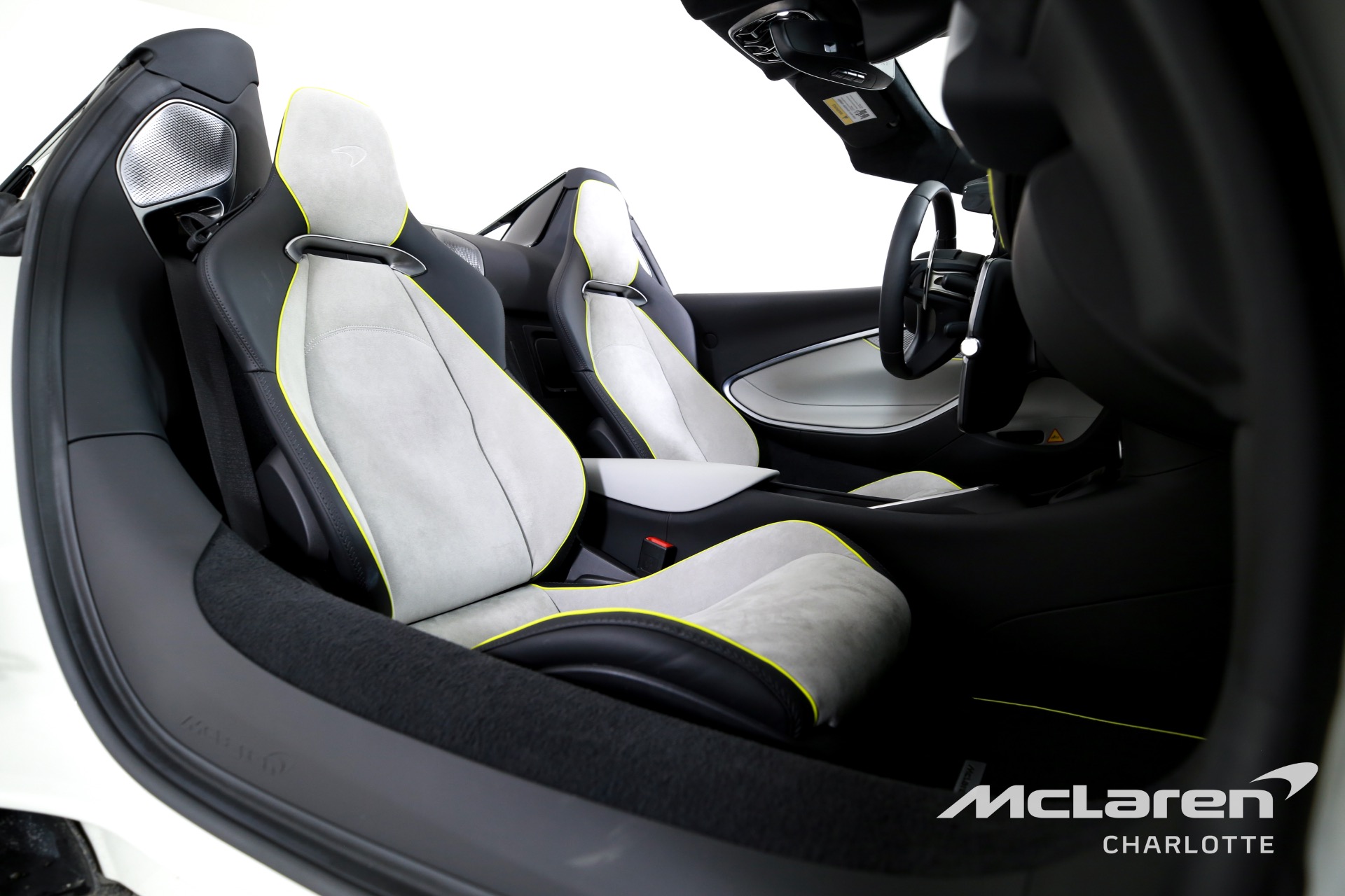 Used 2025 McLaren Artura Spider  | Charlotte, NC