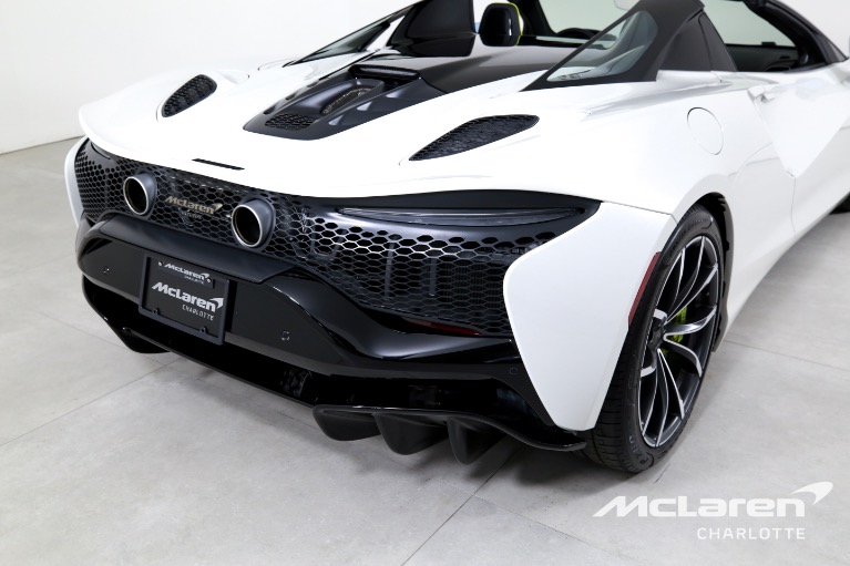Used-2025-McLaren-Artura-Spider
