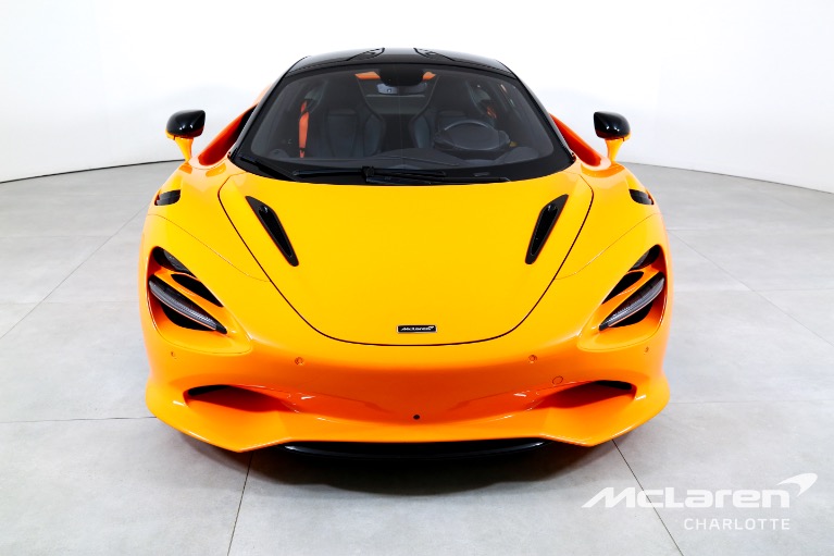 Used-2024-McLaren-750S