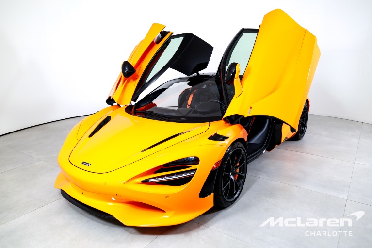 Used-2024-McLaren-750S