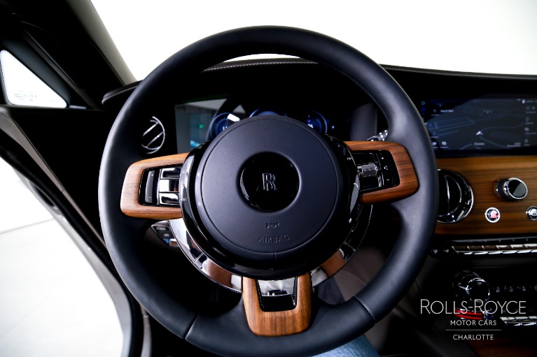 Used-2025-Rolls-Royce-Spectre